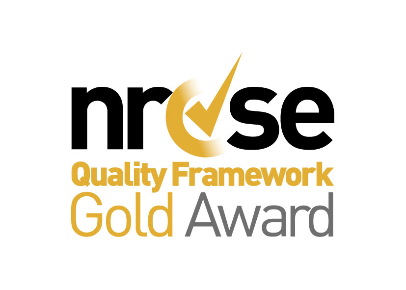 QF gold awards logo
